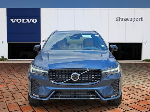 New 2025 Volvo XC60 B5 Ultra w/ Protection Package Premier image 2