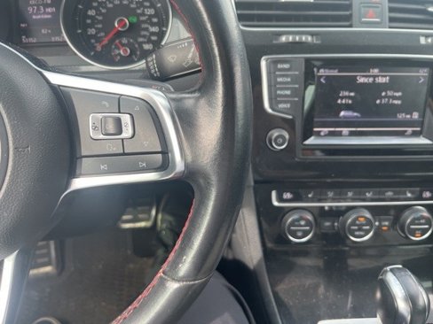 Used 2015 Volkswagen GTI Autobahn w/ Lighting Package (SEL) image 6