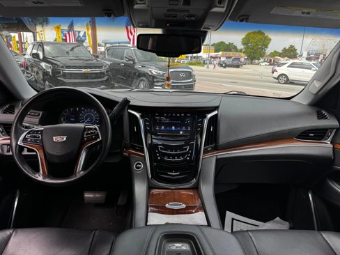 Used 2016 Cadillac Escalade Premium image 21