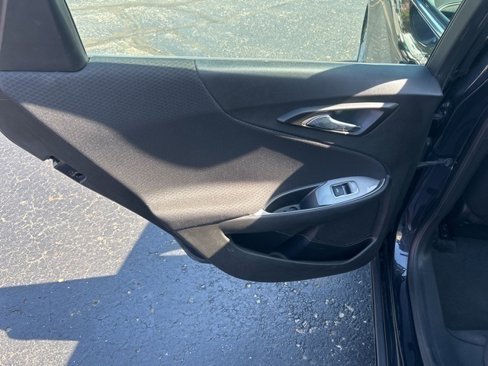 Used 2023 Chevrolet Malibu LT image 22