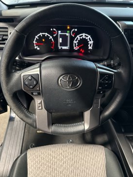 Used 2020 Toyota 4Runner SR5 image 35