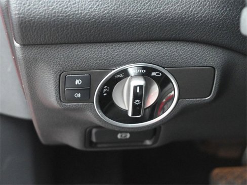 Used 2019 Mercedes-Benz GLA 250 image 18