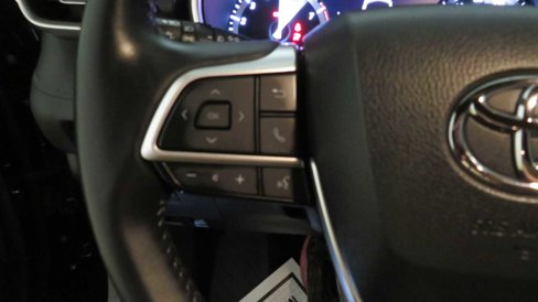 Certified 2022 Toyota Highlander XSE image 30