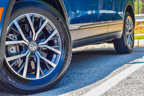 Used 2019 Volkswagen Tiguan S image 4