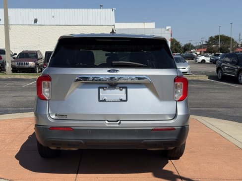 Used 2021 Ford Explorer 2WD image 5
