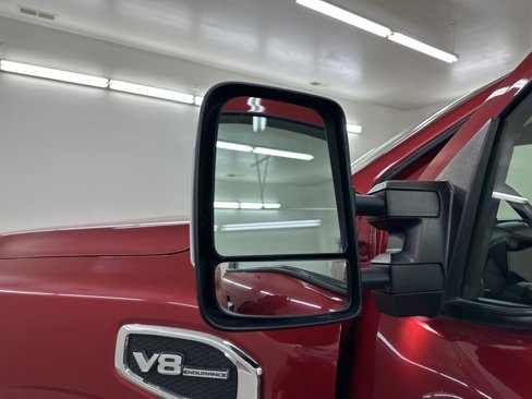 Used 2017 Nissan Titan SV w/ SV Utility Package image 17