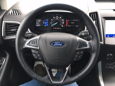 Used 2020 Ford Edge SEL w/ Cargo Accessory Package image 19