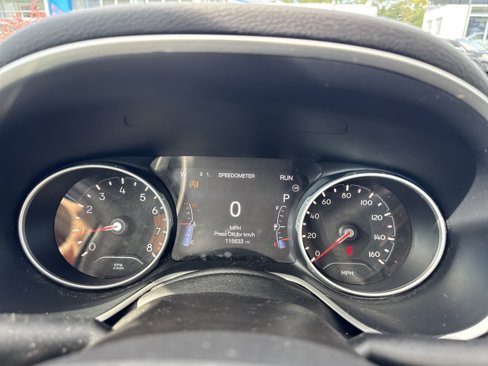 Used 2018 Jeep Compass Limited w/ Navigation Group image 16