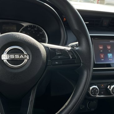 Used 2024 Nissan Kicks S image 13