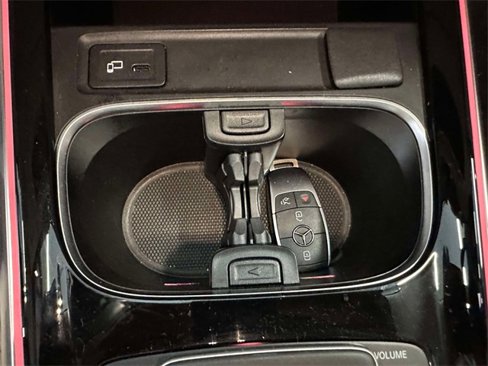 Certified 2022 Mercedes-Benz GLA 250 4MATIC image 22