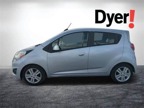Used 2015 Chevrolet Spark LT image 7