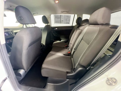 Used 2021 Volkswagen Tiguan S image 27