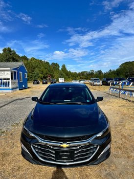 Used 2020 Chevrolet Malibu LS image 2