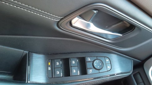 Used 2023 Nissan Rogue SV w/ SV Premium B Package image 15