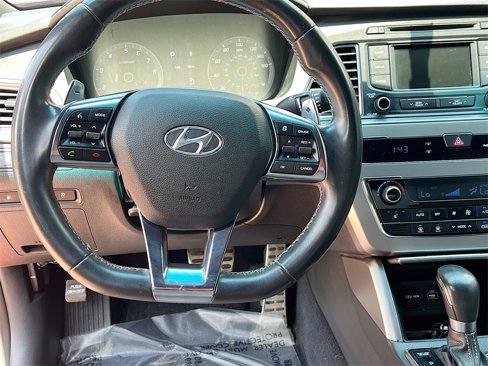 Used 2015 Hyundai Sonata Sport 2.0T image 11