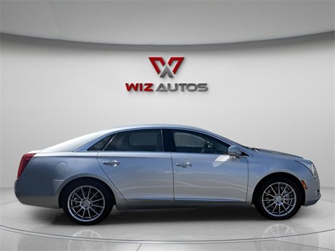 Used 2013 Cadillac XTS Luxury image 4