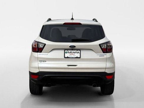 Used 2017 Ford Escape Titanium image 5