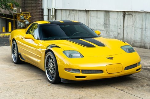 Used 2003 Chevrolet Corvette Z06 w/ Memory Package, 3 Drivers image 7