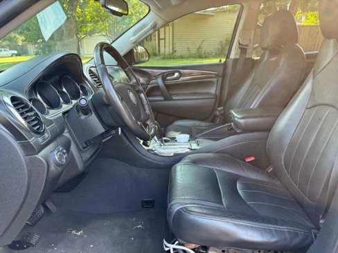Used 2017 Buick Enclave Leather image 11