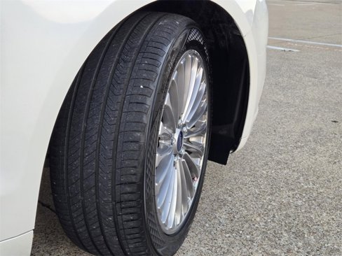 Used 2013 Ford Fusion Titanium w/ Titanium Driver Assist Pkg image 6