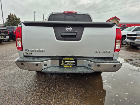 Used 2015 Nissan Frontier SV w/ SV Value Truck Package image 4