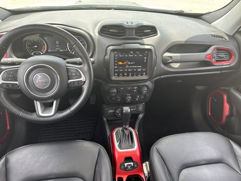 Used 2021 Jeep Renegade Trailhawk w/ Sun & Sound Group image 11