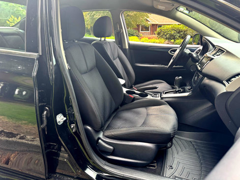 Used 2019 Nissan Sentra SR image 13