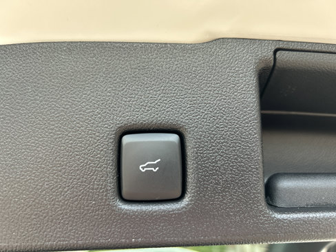 New 2025 Ford Escape ST-Line w/ Tech Pack #1 image 12