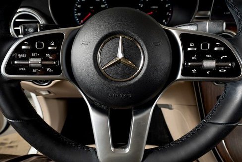 Used 2022 Mercedes-Benz GLC 300 4MATIC w/ Premium Package Lite image 37