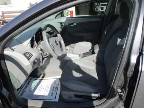 Used 2010 Chevrolet Malibu LS image 26