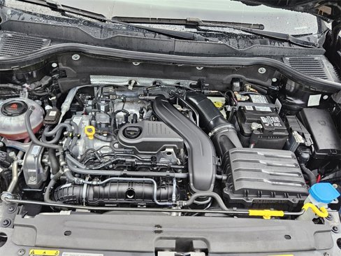 Certified 2022 Volkswagen Taos S image 27