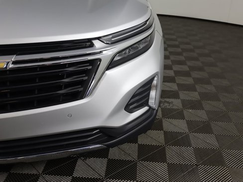 Used 2022 Chevrolet Equinox LT image 13