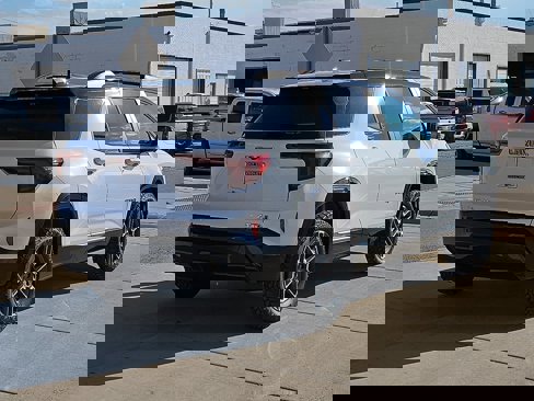 New 2026 GMC Terrain AT4 w/ Technology Package II image 4