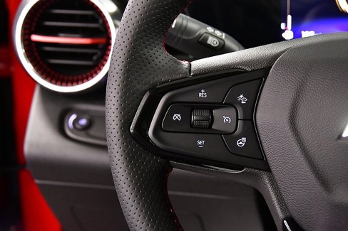 New 2026 Chevrolet Trax RS w/ Driver Confidence Package image 19