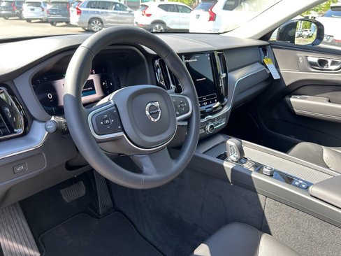 New 2025 Volvo XC60 B5 Core w/ Climate Package image 7