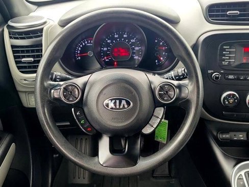 Used 2016 Kia Soul image 10