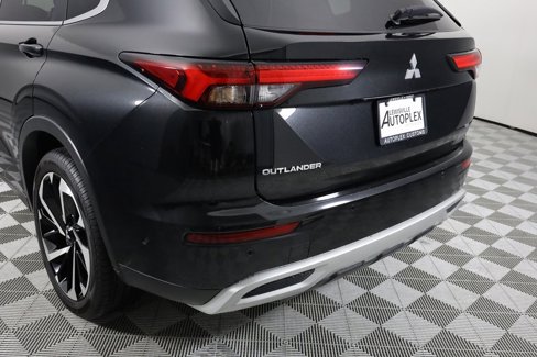 Used 2024 Mitsubishi Outlander SE image 49