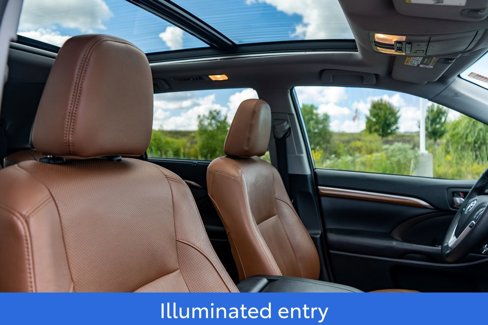 Used 2017 Toyota Highlander Limited Platinum image 13