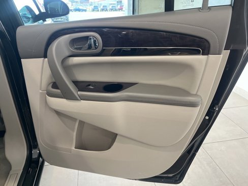 Used 2017 Buick Enclave Convenience image 25