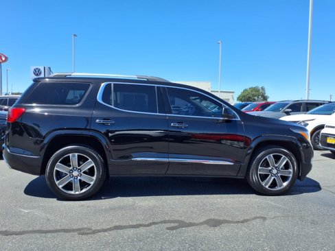 Used 2017 GMC Acadia Denali image 8