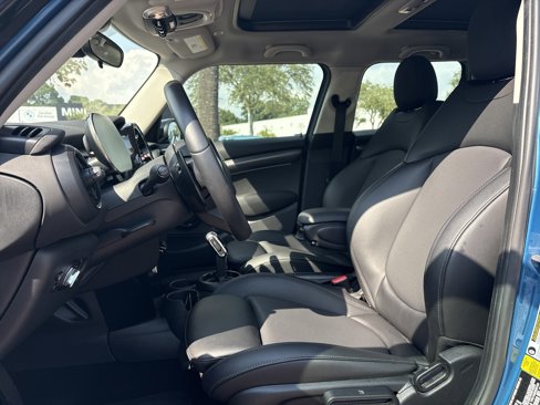 Certified 2022 MINI Cooper S image 16