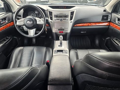 Used 2011 Subaru Outback 2.5i Limited w/ PWR Moonroof Pkg image 19