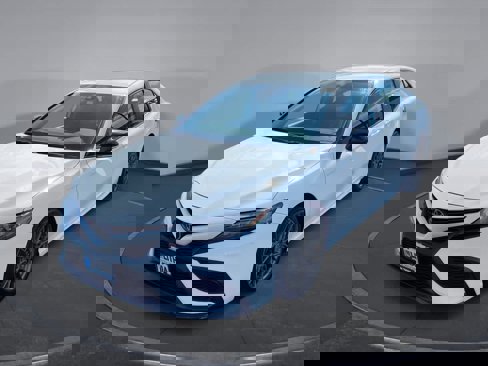 Certified 2023 Toyota Camry SE image 1