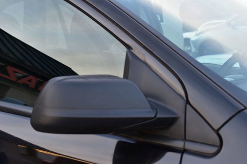 Used 2013 Ford Edge SE image 38