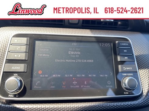 Used 2020 Nissan Kicks SV image 23
