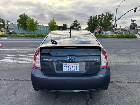 Used 2014 Toyota Prius Four image 6