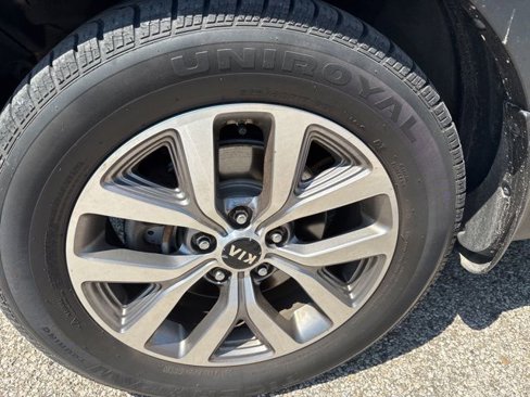 Used 2015 Kia Sportage LX image 9