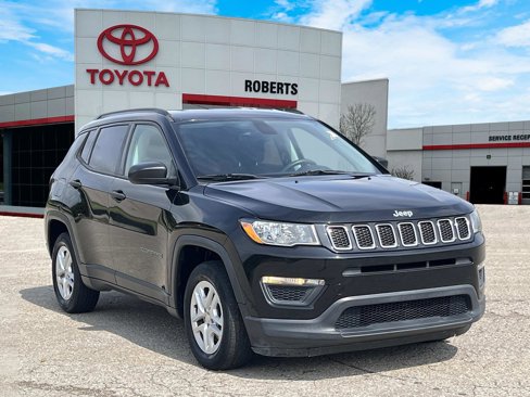 Used 2018 Jeep Compass Sport w/ Tech Group image 1
