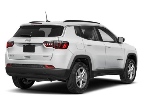 New 2026 Jeep Compass Latitude image 3