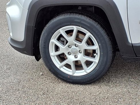 Used 2020 Jeep Renegade Sport w/ Sport Appearance Group image 25